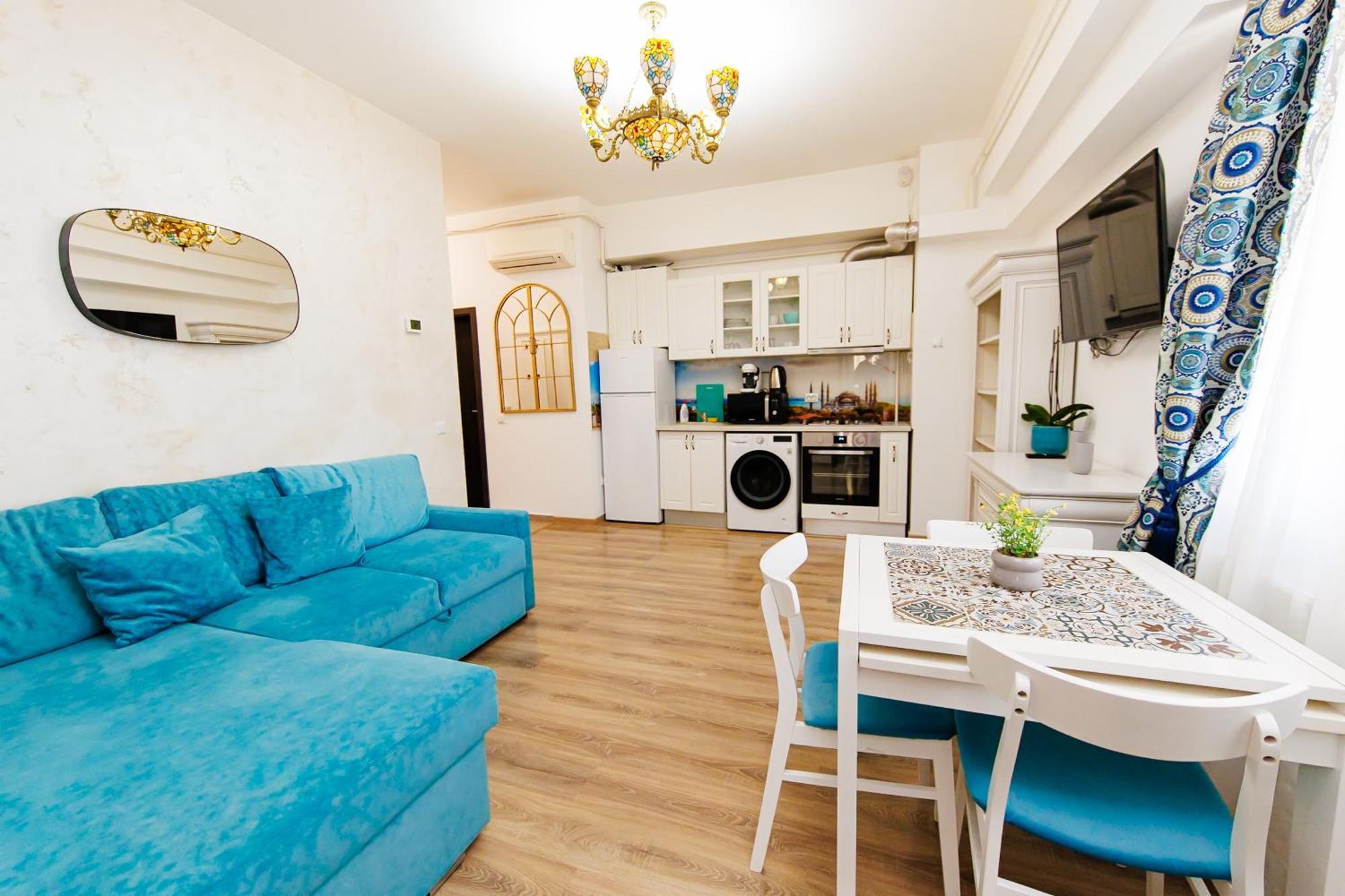 Lazar Towers Studios & Apartments Near Palas Yaş Dış mekan fotoğraf