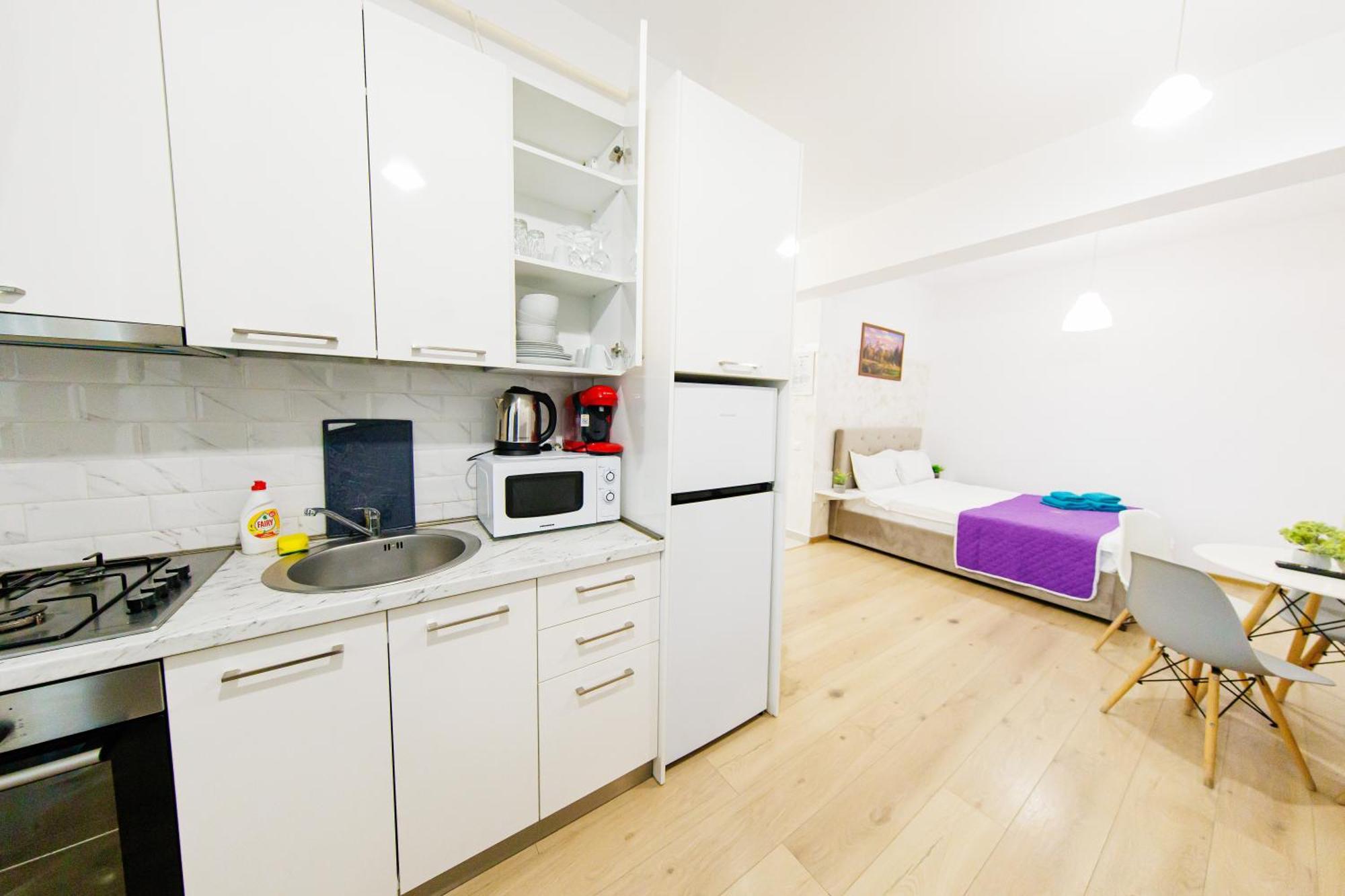 Lazar Towers Studios & Apartments Near Palas Yaş Dış mekan fotoğraf