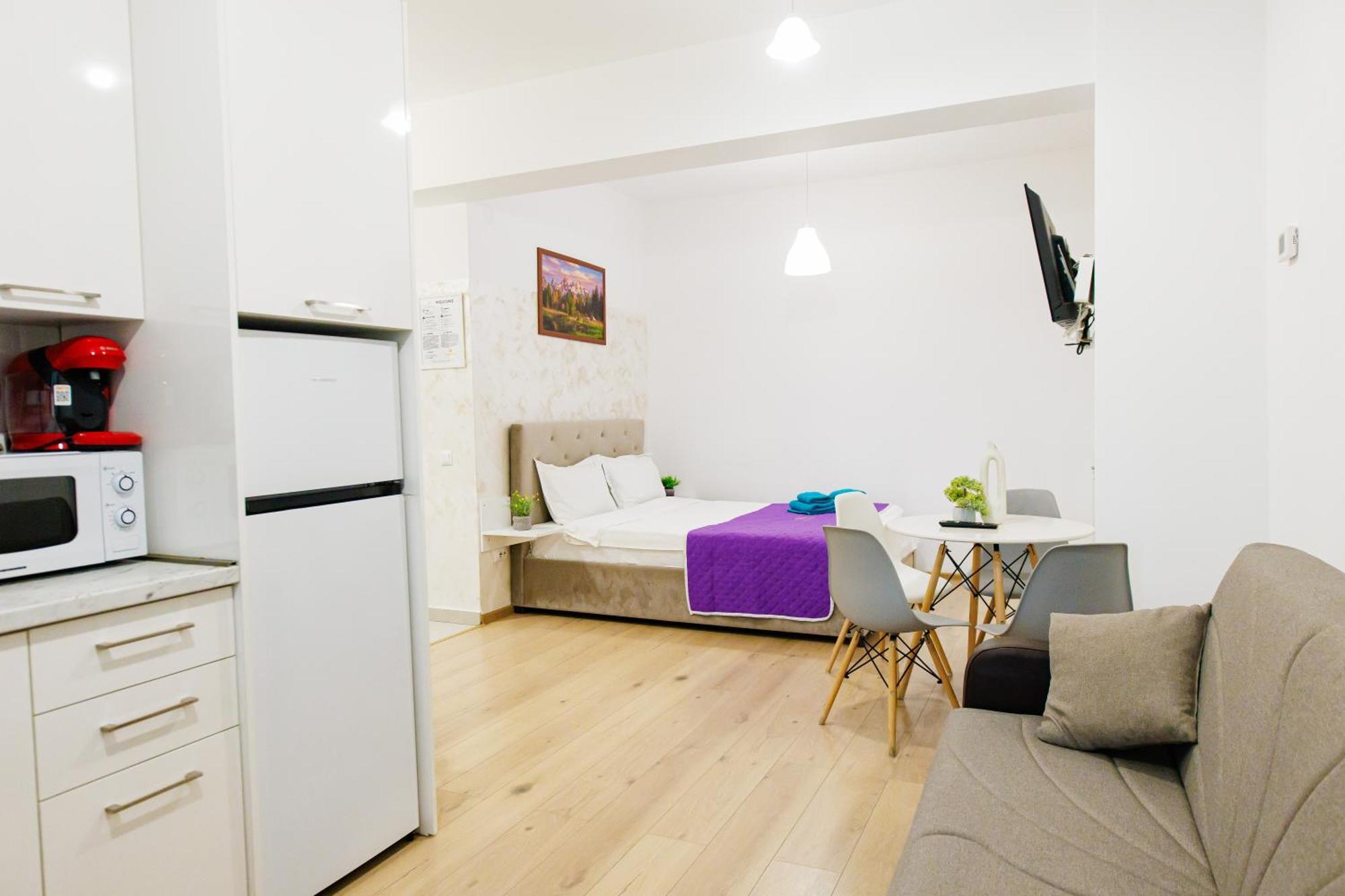 Lazar Towers Studios & Apartments Near Palas Yaş Dış mekan fotoğraf